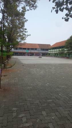 -6.981672|110.474263|Pojok Perpustakaan Pojok Lapangan|TITIKMODEL1|djokomarto|68||
